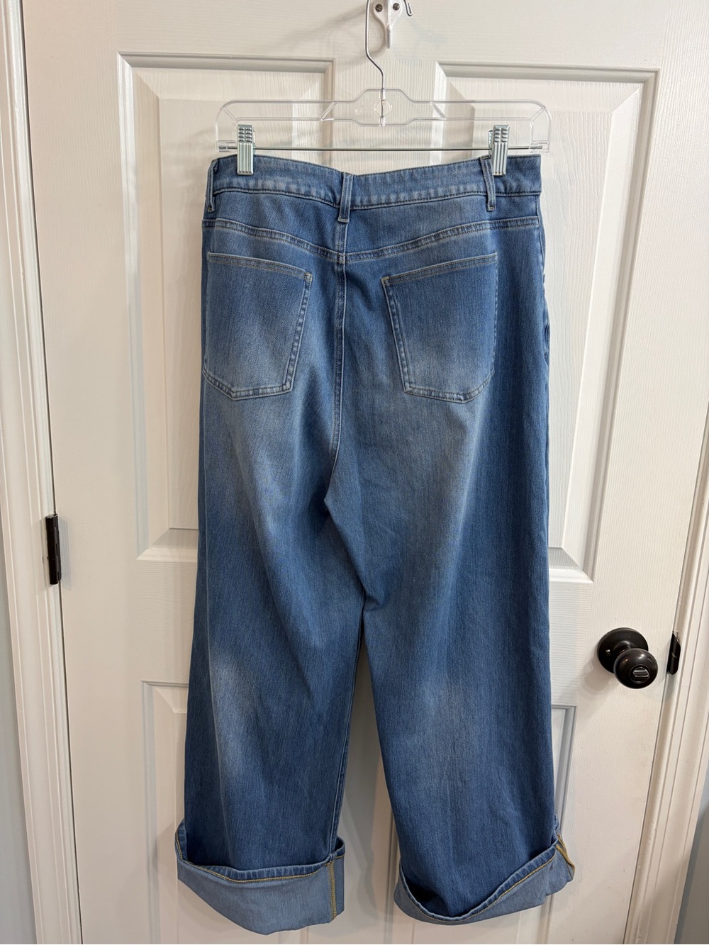 Halara flex high waisted pockets rolled hem wide leg - Picture 4 of 7